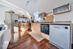 Photo 13- click for photo gallery